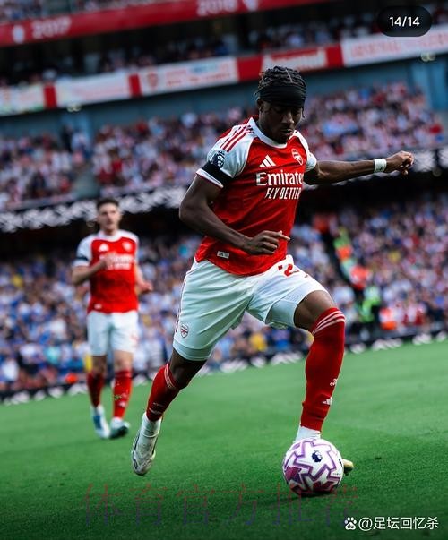 名宿:马杜埃凯纯属聪明反被聪明误,下个点球轮不到他罚了 名宿:马杜埃凯纯属聪明反被聪明误,下个点球轮不到他罚了